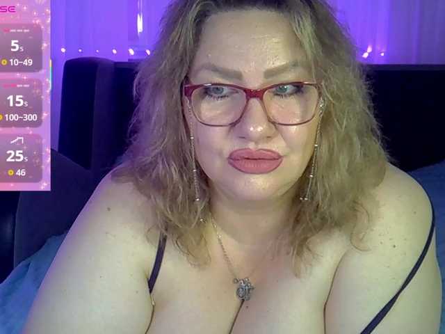 AngelinaGlam live webcam show