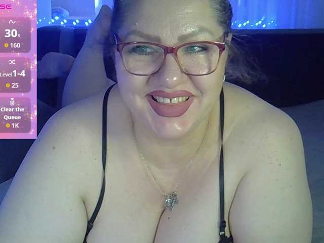 AngelinaGlam live cam on BongaCams
