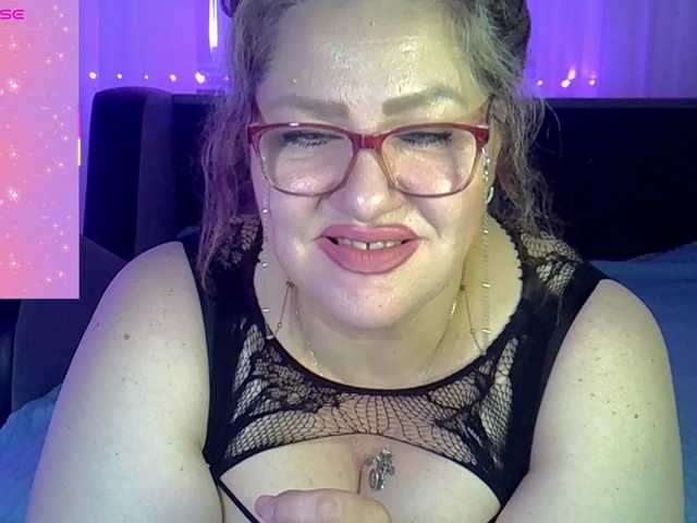 AngelinaGlam live webcam show