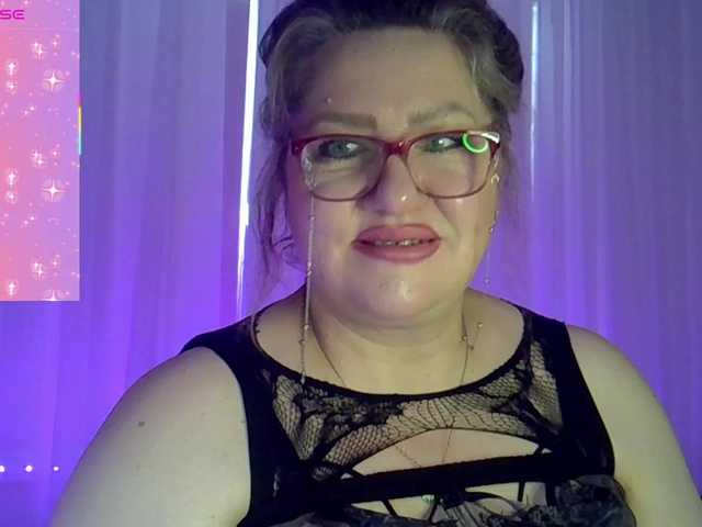 AngelinaGlam live webcam show