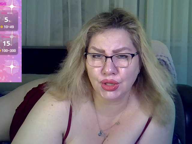 AngelinaGlam live cam on BongaCams