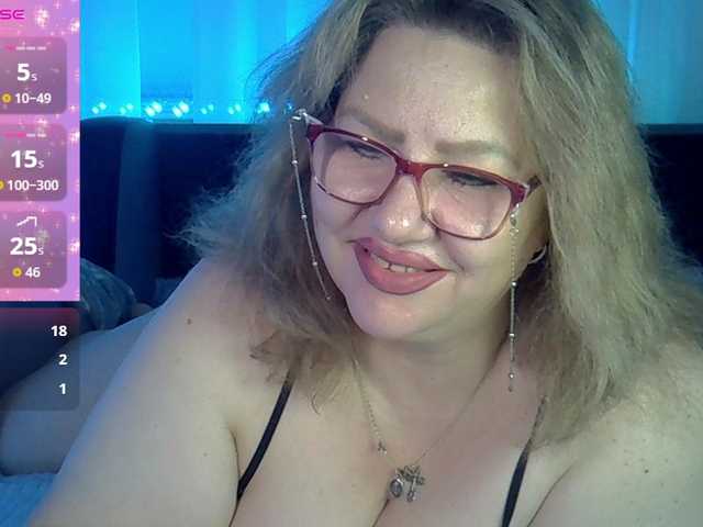 AngelinaGlam live cam on BongaCams