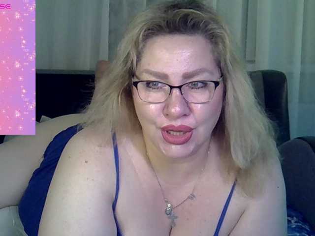 AngelinaGlam live cam on BongaCams