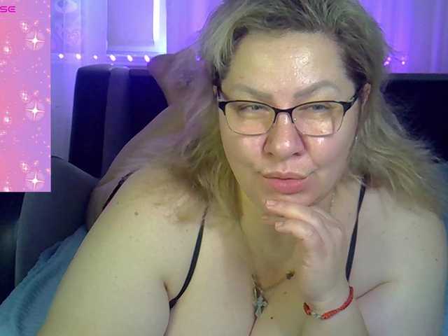 AngelinaGlam live cam on BongaCams