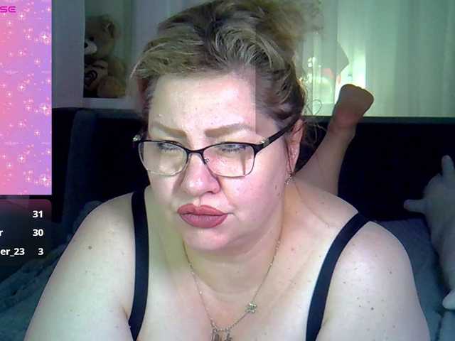 AngelinaGlam live cam on BongaCams