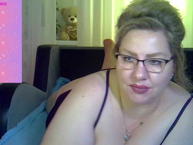 AngelinaGlam live cam on BongaCams