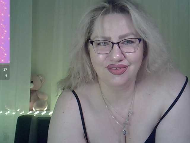 Preview of angelinaglam