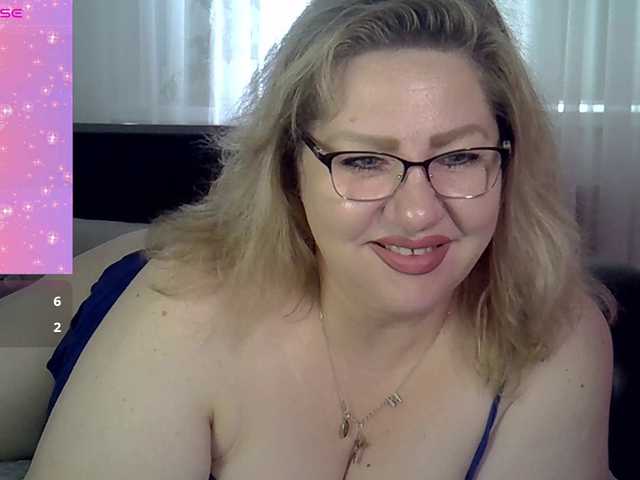 AngelinaGlam live cam on BongaCams