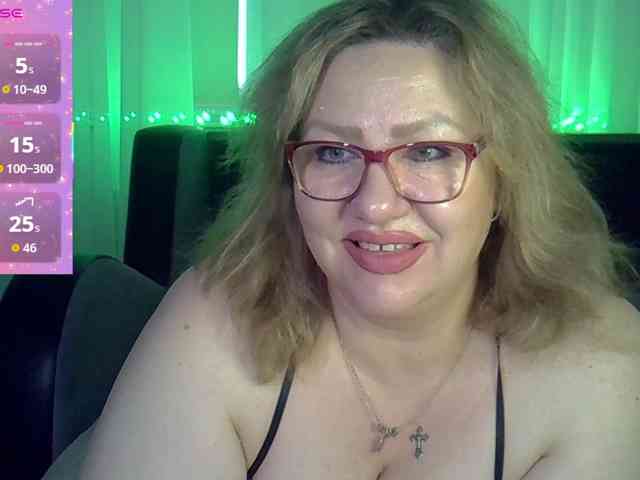 AngelinaGlam webcam