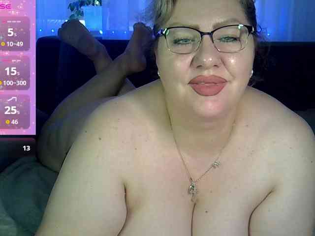 AngelinaGlam webcam