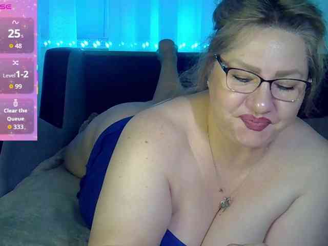 AngelinaGlam webcam