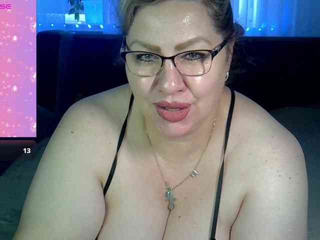 AngelinaGlam webcam