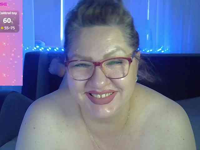 AngelinaGlam webcam