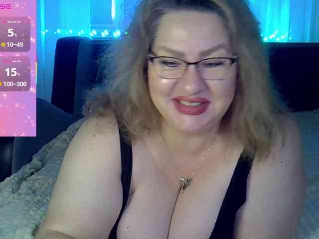 AngelinaGlam webcam