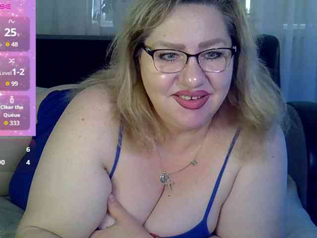 AngelinaGlam webcam