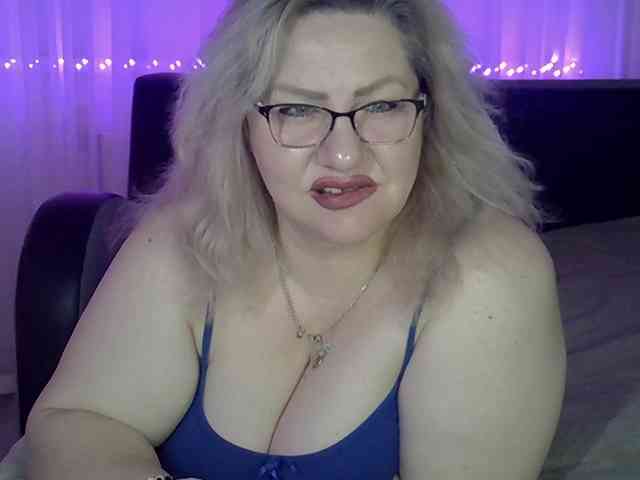 AngelinaGlam webcam