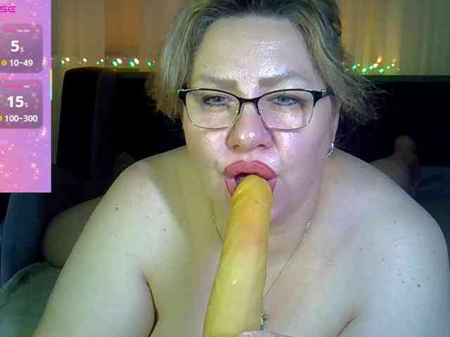 AngelinaGlam webcam