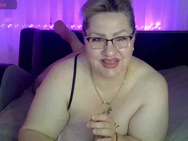AngelinaGlam webcam