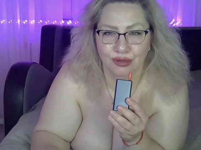 AngelinaGlam webcam