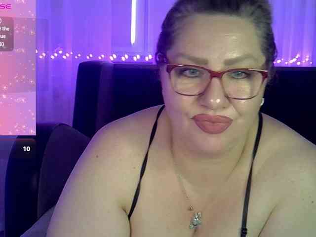 AngelinaGlam webcam