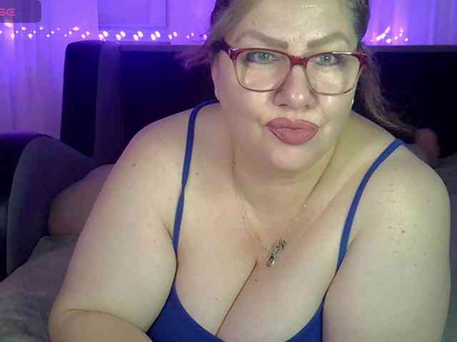 AngelinaGlam webcam