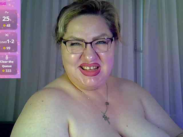 AngelinaGlam webcam