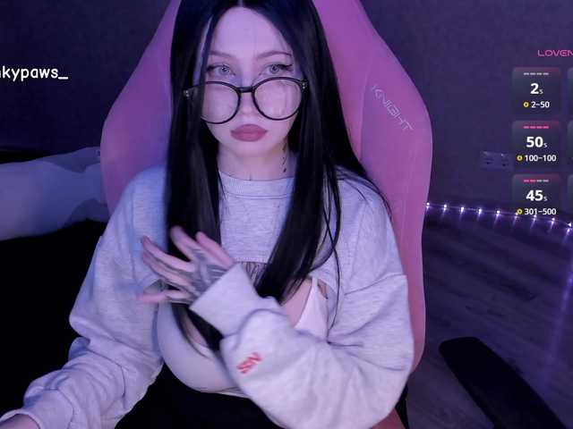 luvsoak live cam on BongaCams