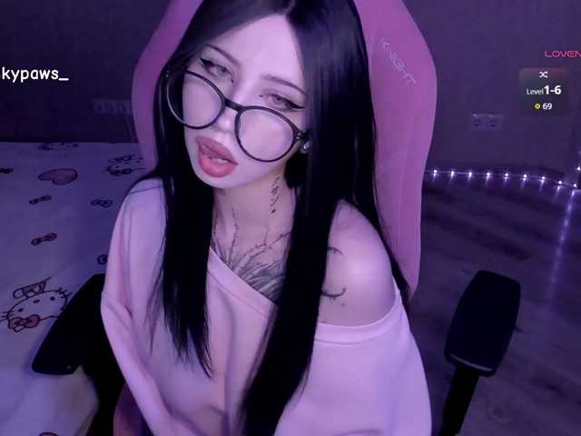 blinkypaws live cam preview