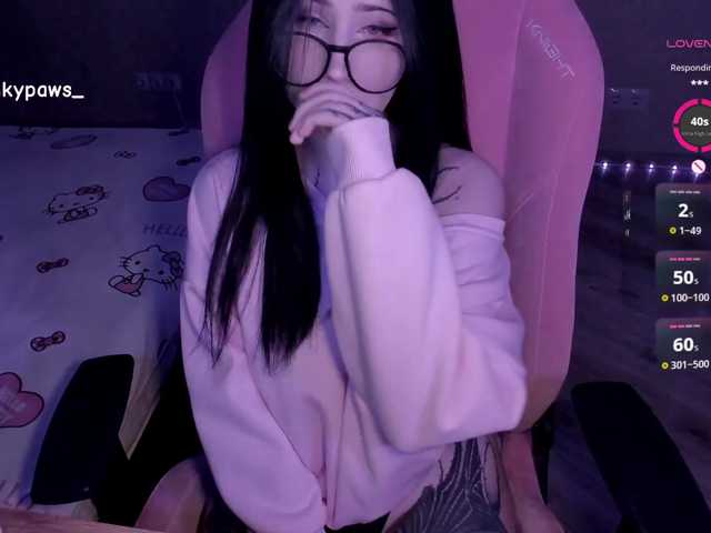 blinkypaws live cam preview