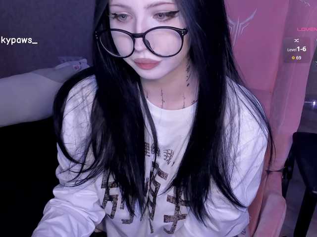 blinkypaws live cam preview