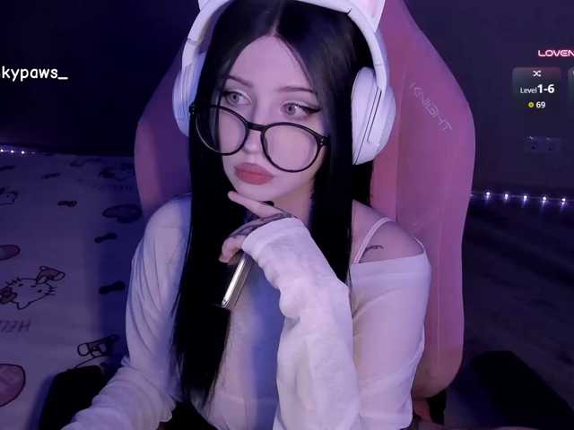 blinkypaws live cam preview