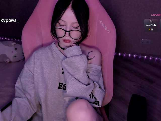 blinkypaws live webcam show