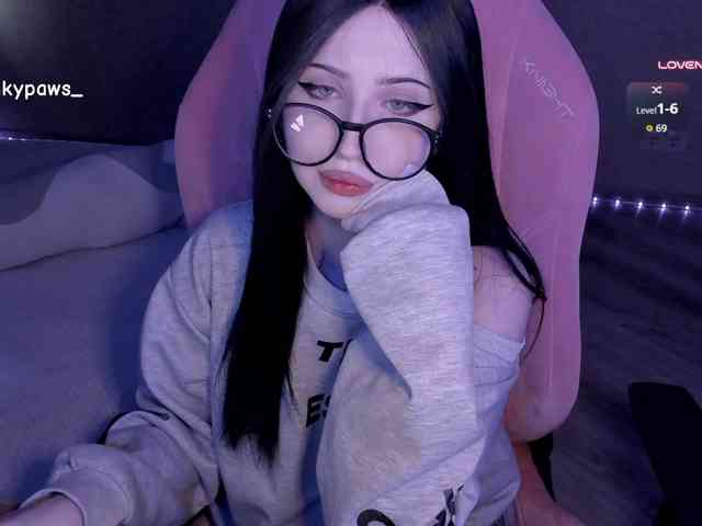 blinkypaws