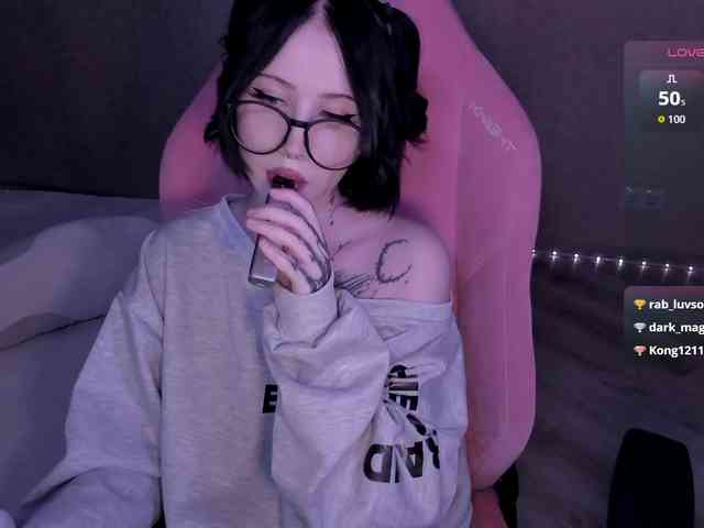 luvsoak Sex Cam Show