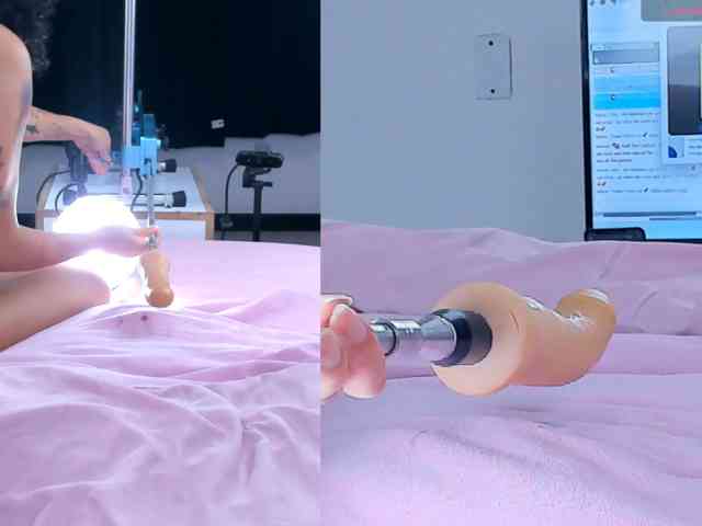Amellia-rous webcam