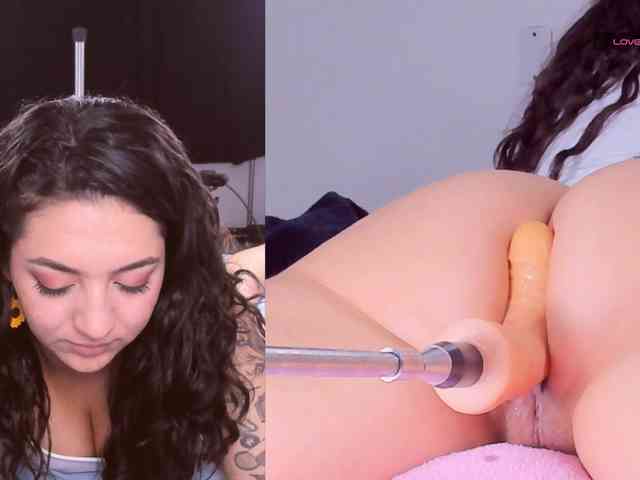 Amellia-rous webcam