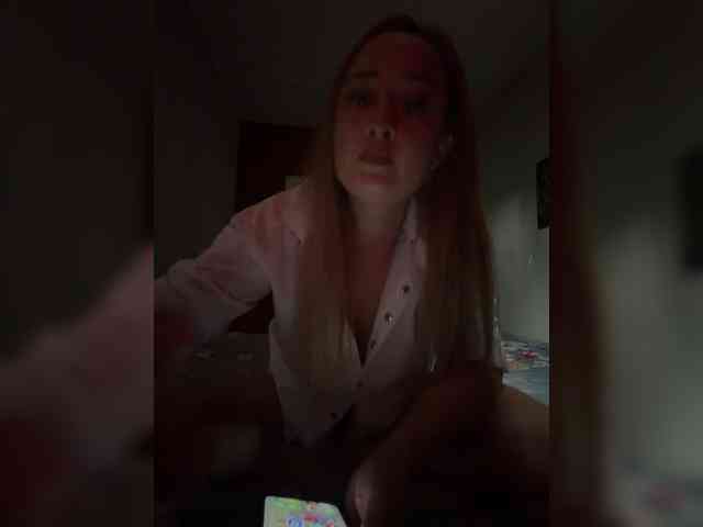 Eva-Love webcam