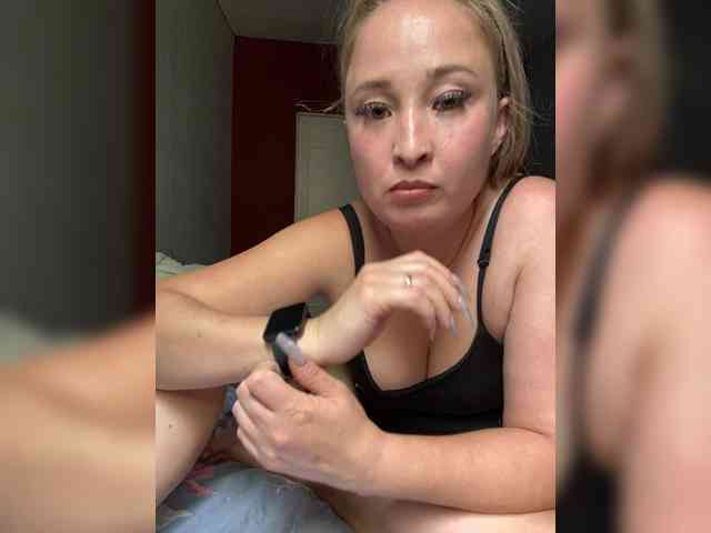 Eva-Love webcam