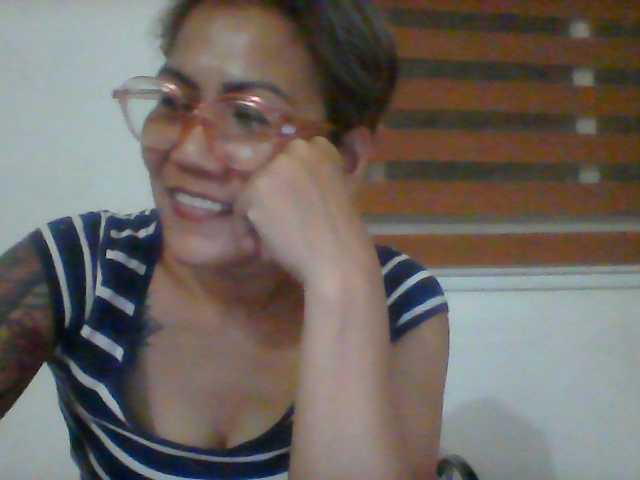 Rarra live cam on BongaCams