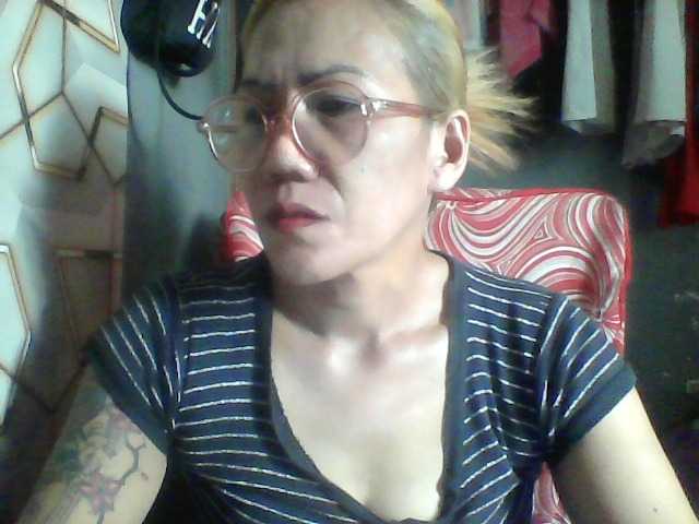 Rarra live cam on BongaCams