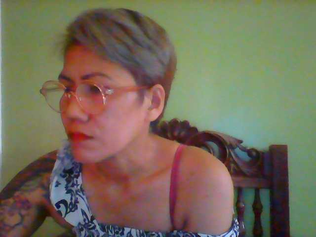 Rarra live cam on BongaCams