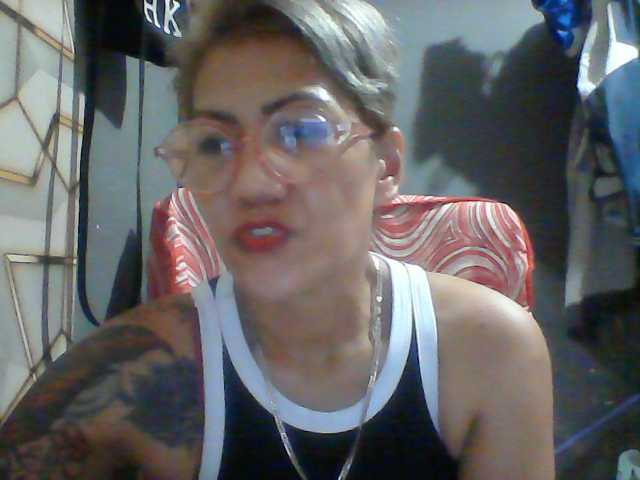 Rarra live cam on BongaCams