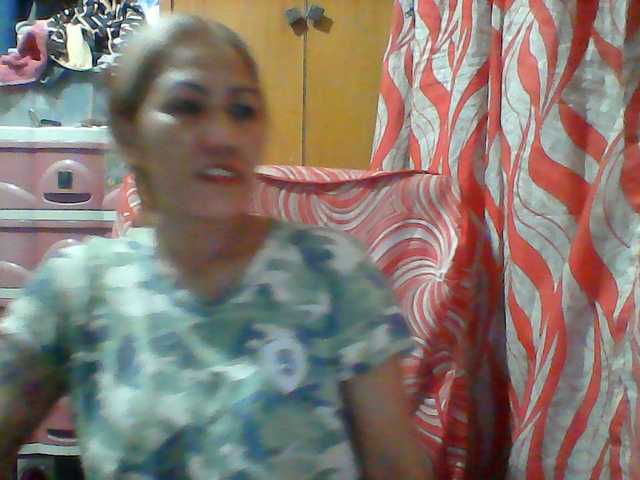 Rarra live cam on BongaCams