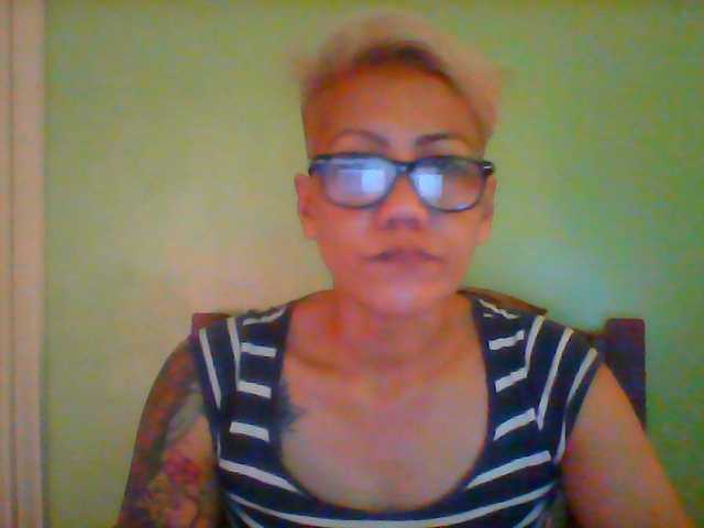 Rarra live cam on BongaCams