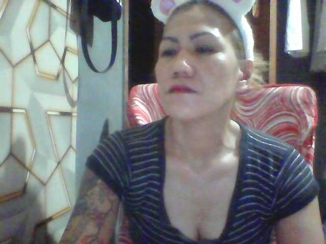 Rarra live cam on BongaCams