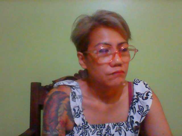 Rarra live cam on BongaCams