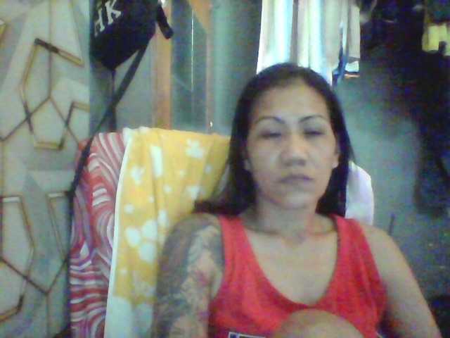 Rarra's BongaCams show and profile