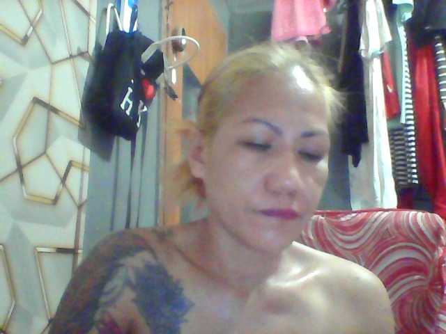 Rarra live cam on BongaCams