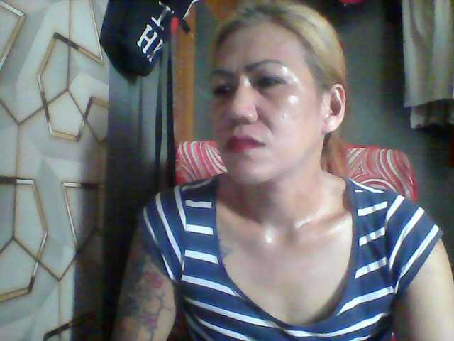 Rarra live cam on BongaCams