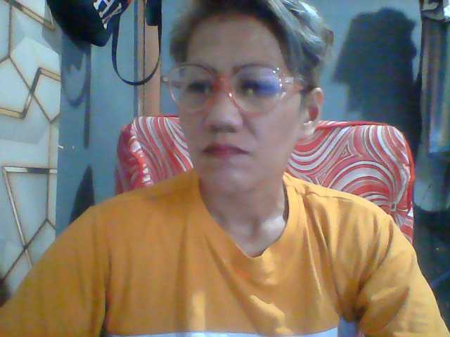 Rarra live cam on BongaCams